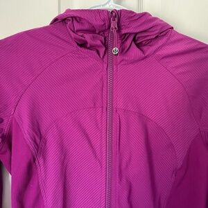 Lululemon Sweater (Size 6)
